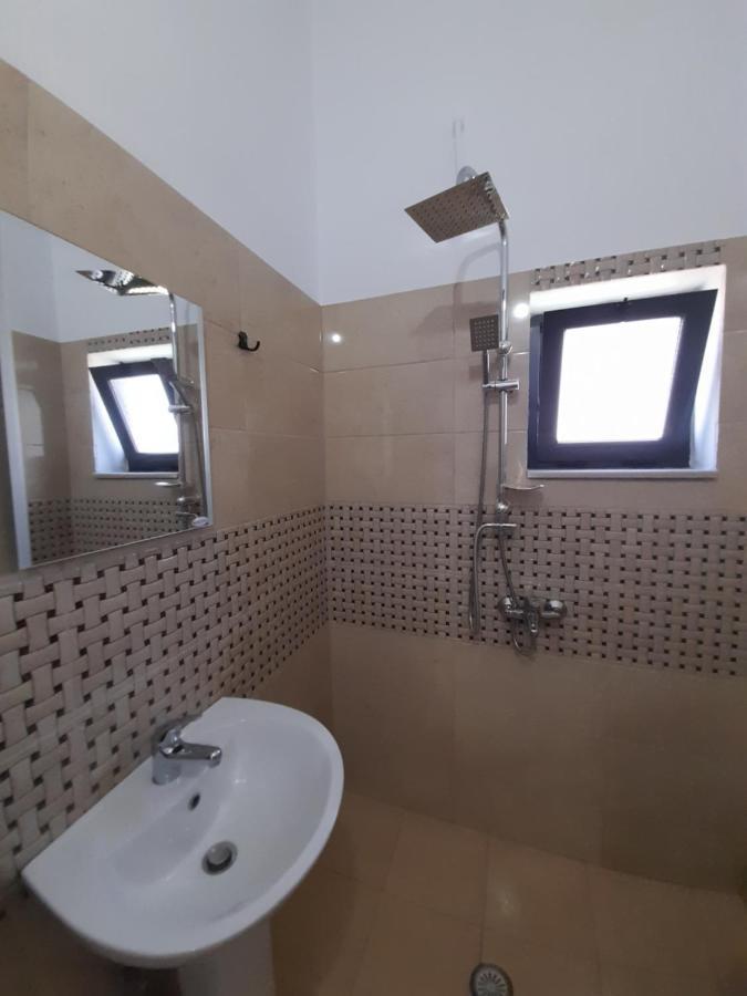 Quarto em Acomodações Particulares F&m *